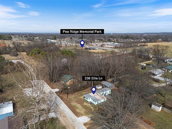 3rd image of 236 Ellis Ln