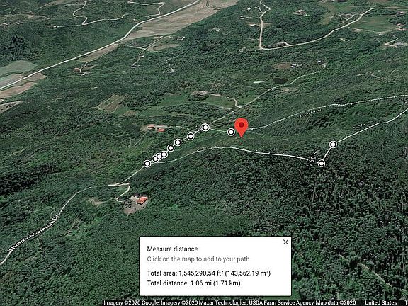 3rd image of 27200 Thorpe Mountain Dr