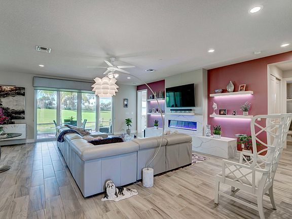 Home For Sale In Jupiter Country Club