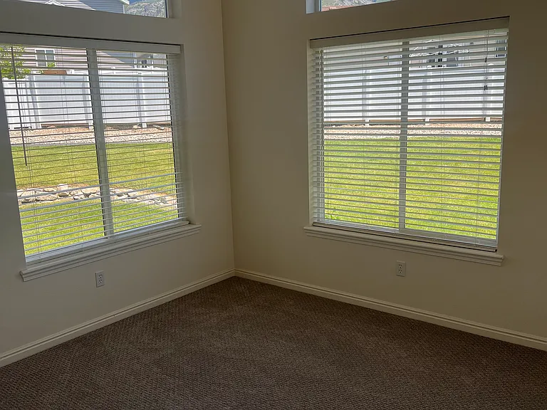 865 S Apple Grove Ln — Photo 4