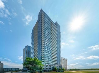 6 Sonic Way #801, Toronto, ON M3C 0P1