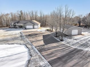 1872 Cross Rd, Sobieski, WI 54171