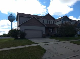 907 Breckenridge Dr, Red Wing, MN 55066