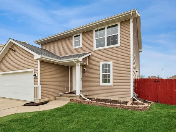 1363 93rd St, West Des Moines, IA 50266