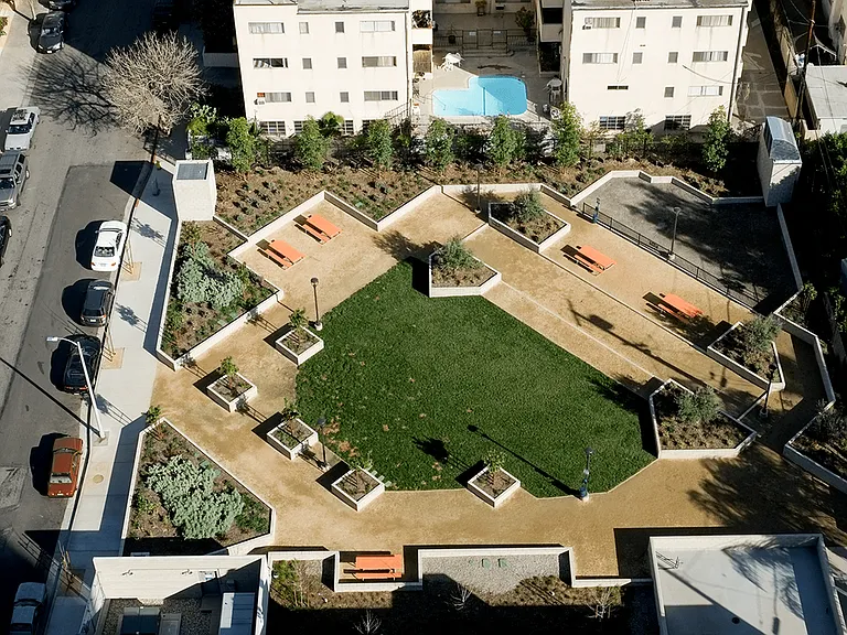 Adjacent Park with Designated Dog Area