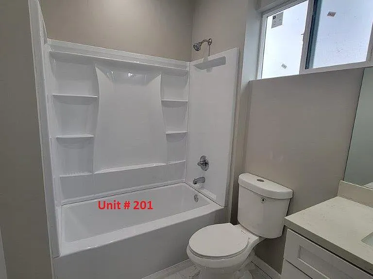 708 E Verdugo Ave #201 — Photo 7