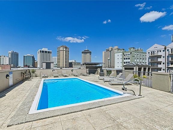 5th image of 333 Julia St APT 424