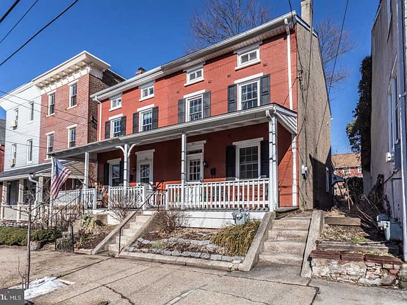 3rd image of 331 Church St