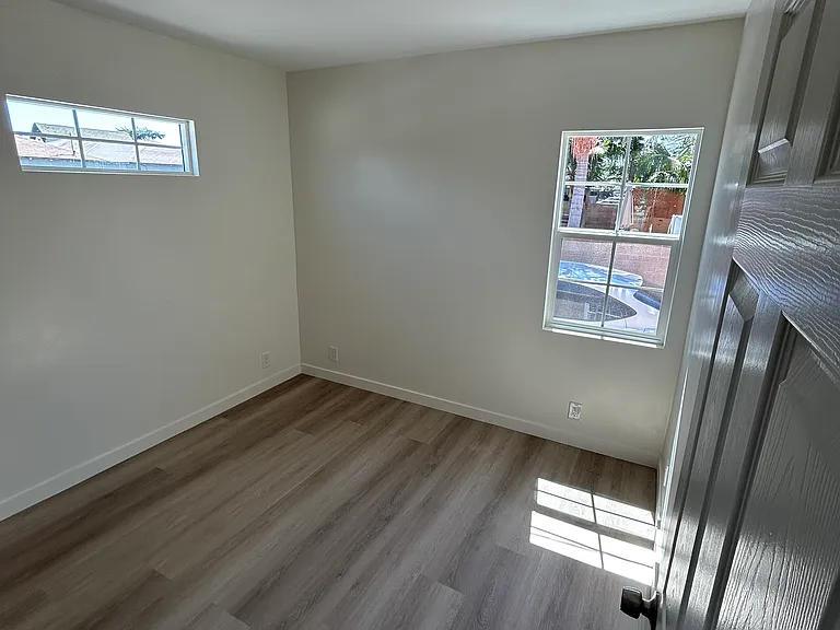 1772 E 92nd St #3 — Photo 6