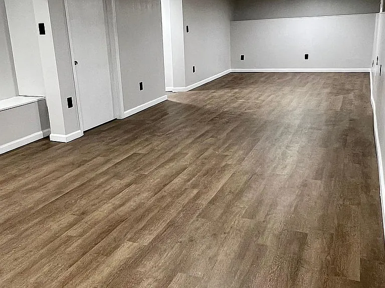 102 Wesley Dr — Photo 13