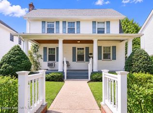 115 8th St, Staten Island, NY 10306