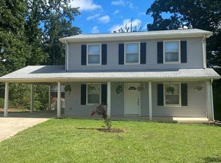 1233 Vicar Rd, Danville, VA 24540
