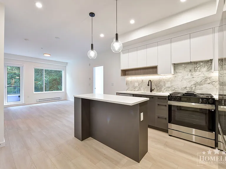 6220 Gooseberry Dr #210 — Photo 1