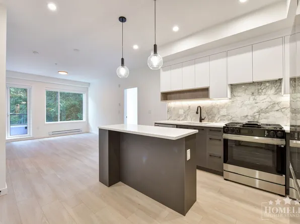 6220 Gooseberry Dr, Surrey, BC
