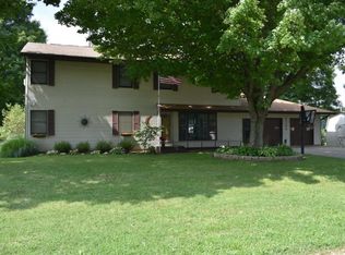 61198 Spencer Rd, Cassopolis, MI 49031