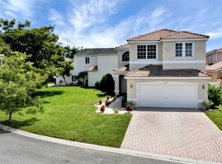 6263 NW 36th Ave, Pompano Beach, FL 33073