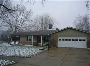 1486 Cheshire Rd, Troy, OH 45373