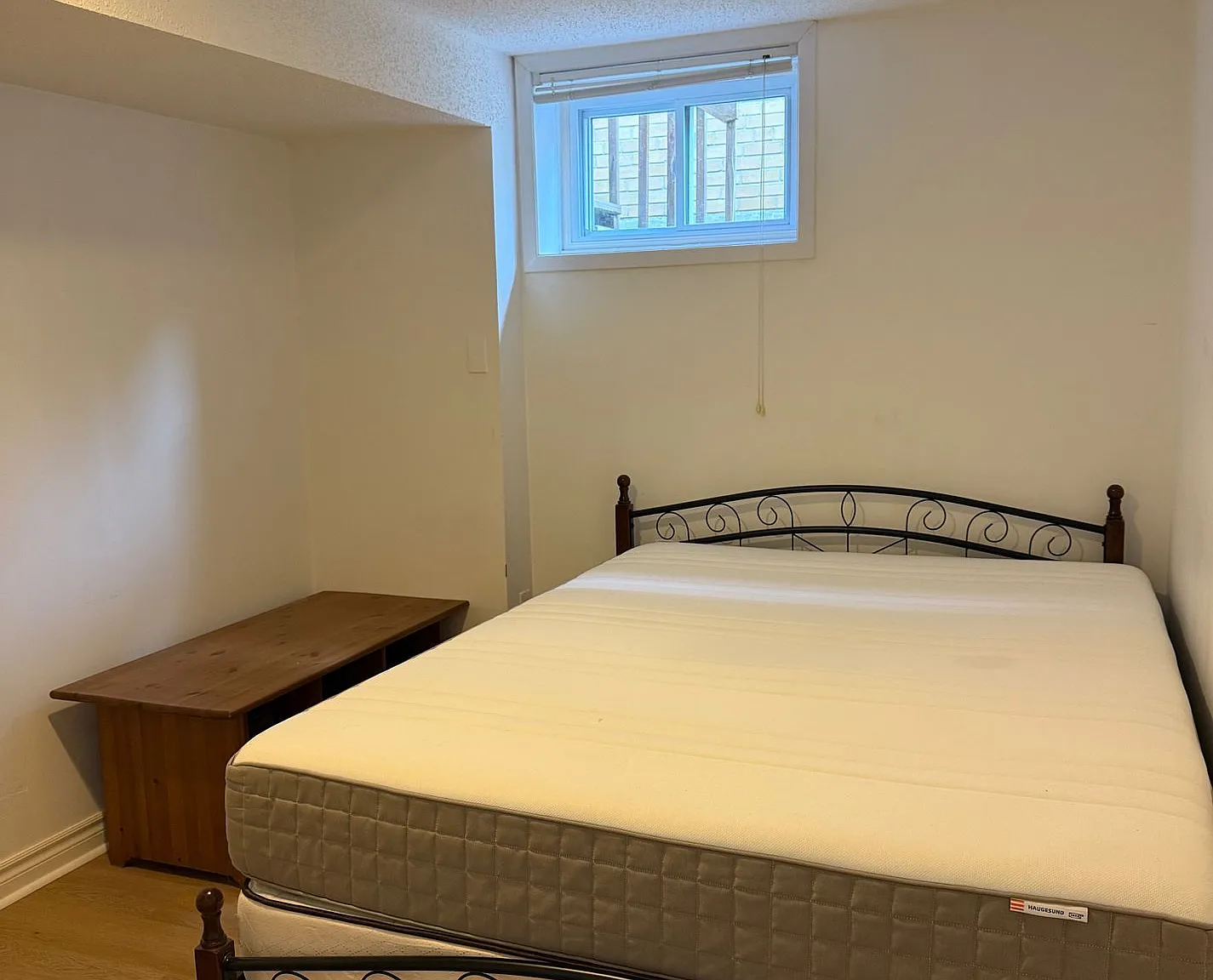 3 bed, $2,500 — Photo 2