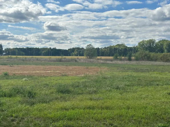 513 Northern Meadows Ln, Sartell, MN 56377
