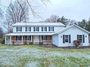 6845 Farview Rd, Brecksville, OH 44141