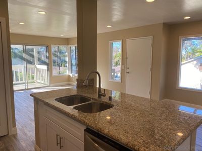 207 Diamond Way APT 219, Vista, CA, 92083
