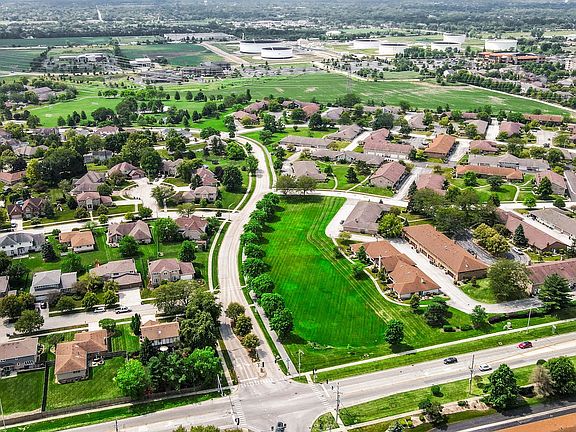 4th image of 10753 Voss Dr