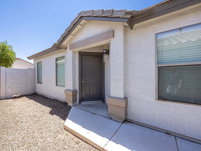 4079 E Mica Rd — Photo 2