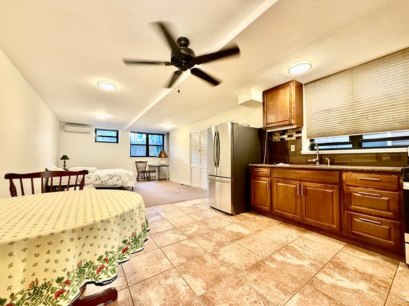 563 Prospect Ave #1