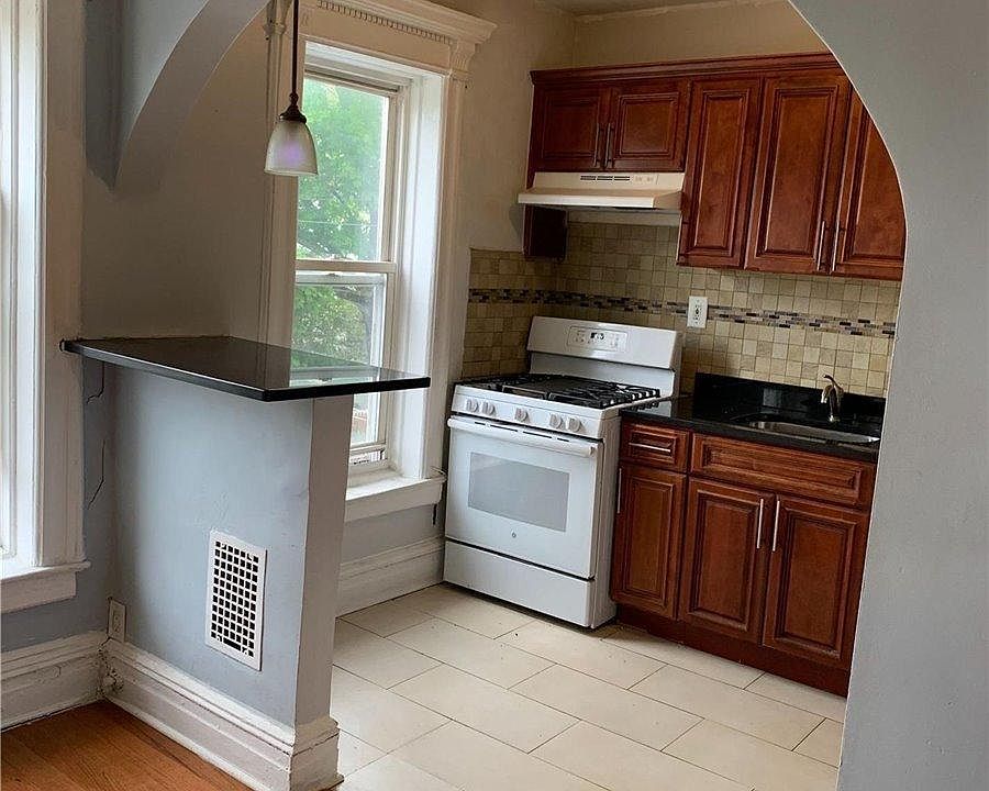 1st image of 88-40 87th St #1