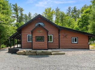 529 Maple St, Newport, NH 03773