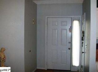 116 Oak Valley Dr, Simpsonville, SC 29681