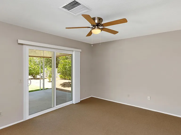 72896 Tamarisk St — Photo 7