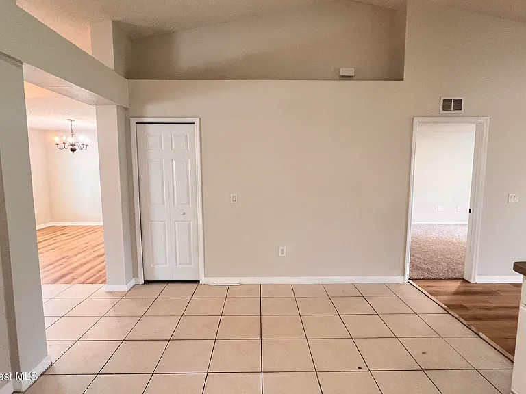 170 Nadell Ave NW — Photo 7