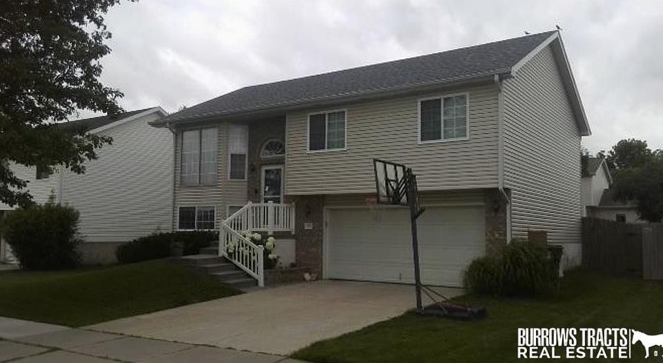 1st image of 2631 SW 18th St
