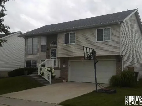 2631 SW 18th St, Lincoln, NE 68522