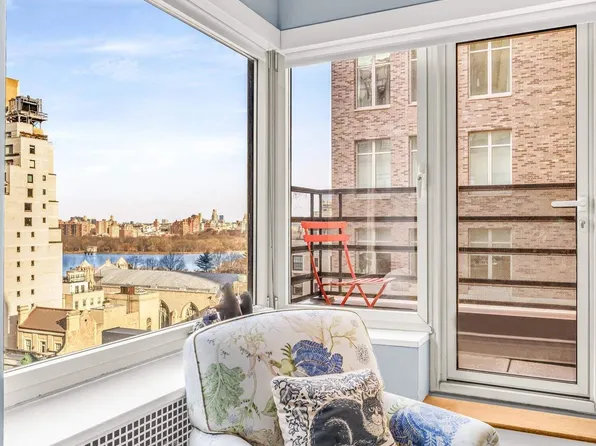 19 East 88th Street image 6 of 12