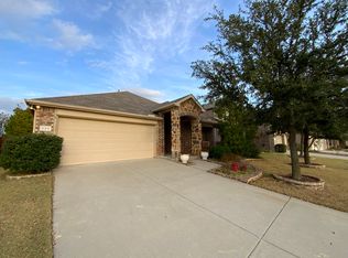 829 Golden Bear Ln, McKinney, TX 75072