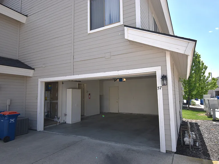 57 E Ranch Dr — Photo 21