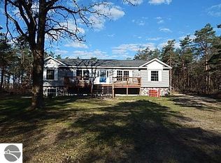 5031 Twin Lakes Ave, Marion, MI 49665