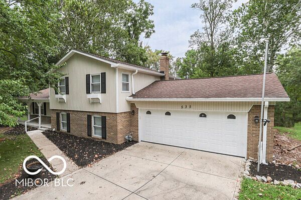 1st image of 535 Montrose Ct
