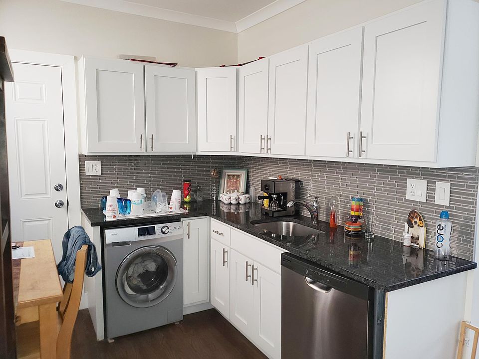 1st image of 646-48 W Roscoe St #648.5-1S