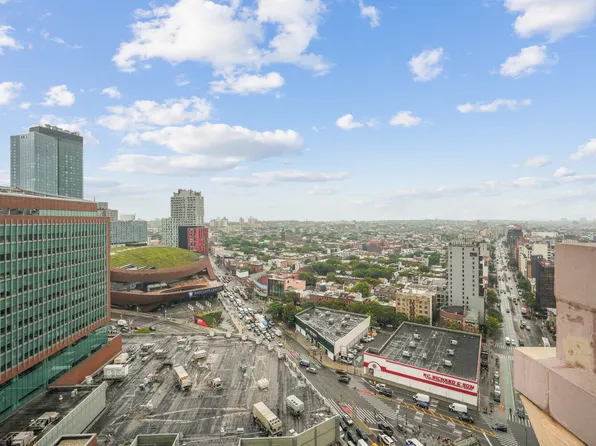 1 Hanson Place image 16 of 18