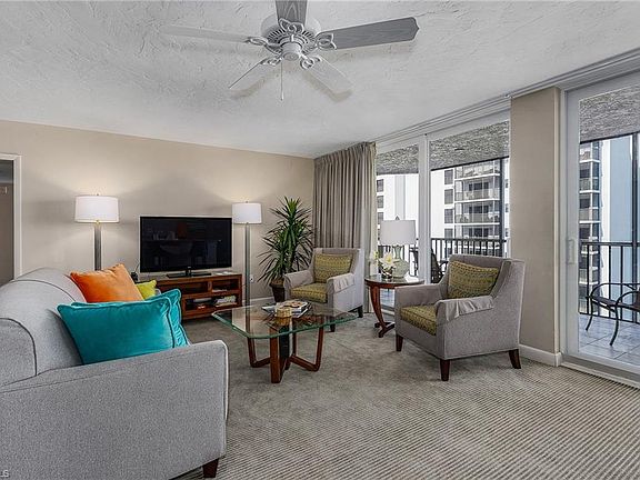4th image of 6620 Estero Blvd #902