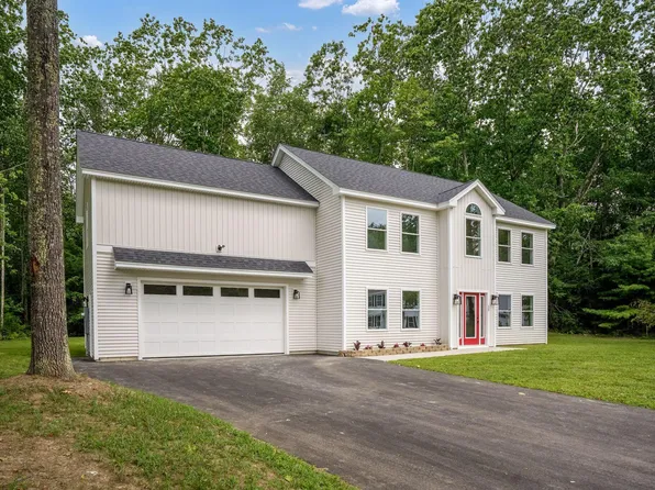 15 Country Drive, Old Orchard Beach, ME 04064