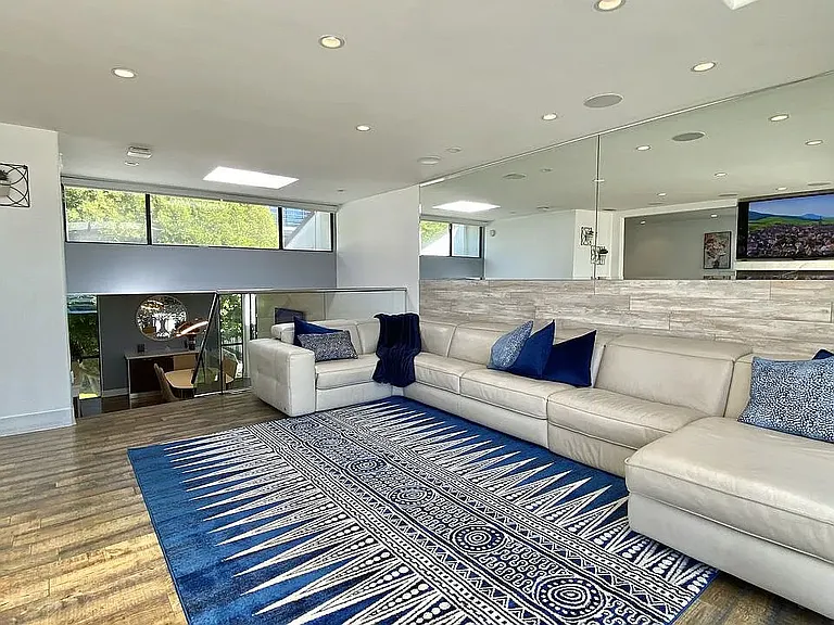 42 Sea Colony Dr — Photo 17