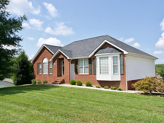 2nd image of 3207 Brookmeade Ct