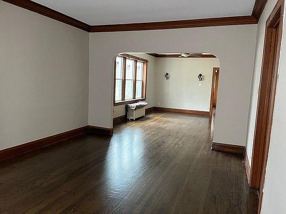 3rd image of 12634 Greenwood Ave #1