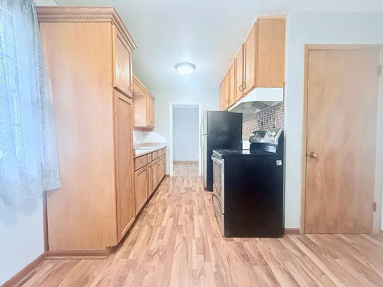 1205 Dorothy Dr — Photo 4