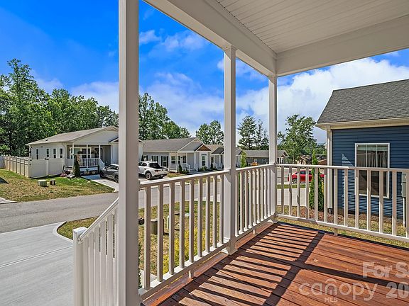 3rd image of 123 Bellamy Rd
