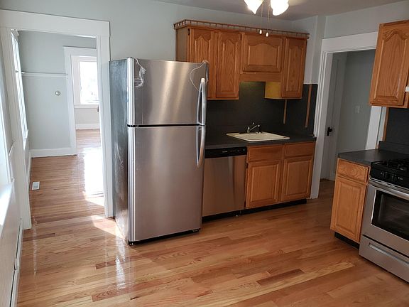 5th image of 50 Shea St